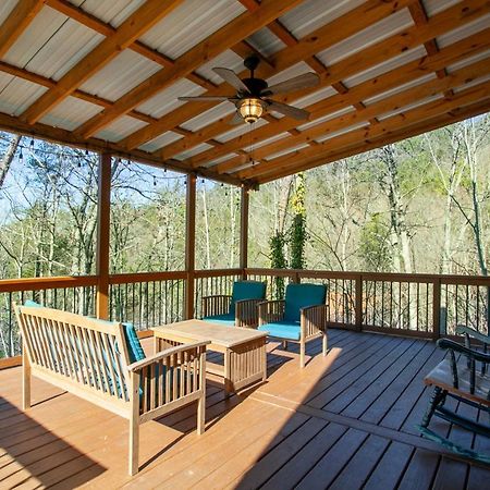 Hot Tub 7 Min To Parkway More Pigeon Forge Bagian luar foto